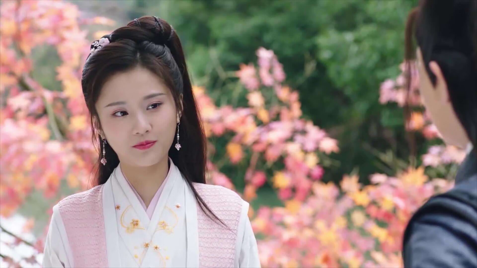 未来潜力:年轻球员的崛起路径,年轻球员是中国足球未来发展的基础